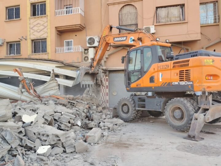 عملية واسعة لهدم بنايات عشوائية بمراكش