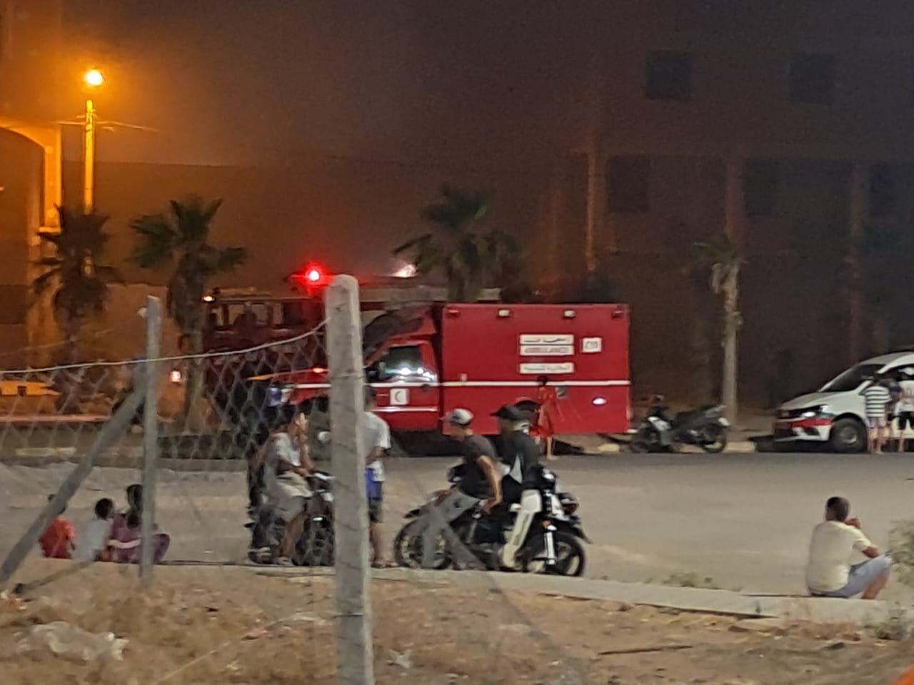 حريق يندلع بمستودع لتخزين الألواح الشمسية بقلعة السراغنة