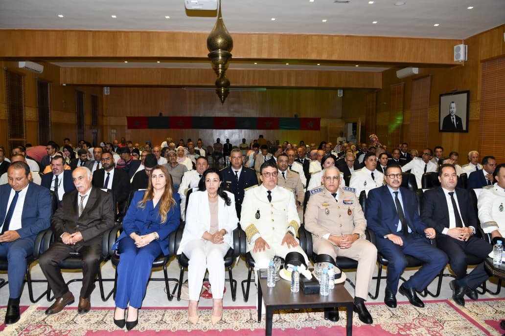 عامل الرحامنة يترأس مراسم الإنصات إلى الخطاب الملكي السامي بمناسبة عيد العرش