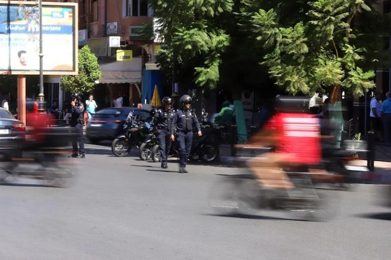 سرقة الدراجات النارية تسقط 3 أشخاص بقلعة السراغنة