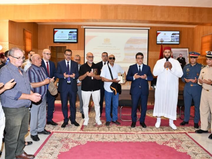 عامل الرحامنة يترأس لقاء تواصليا بمناسبة اليوم الوطني للمغاربة المقيمين بالخارج