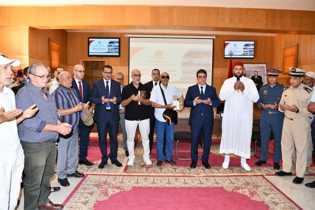 عامل الرحامنة يترأس لقاء تواصليا بمناسبة اليوم الوطني للمغاربة المقيمين بالخارج