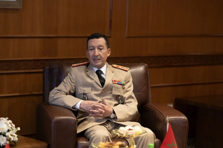 بريظ يتباحث مع قائد جيش ليبيريا