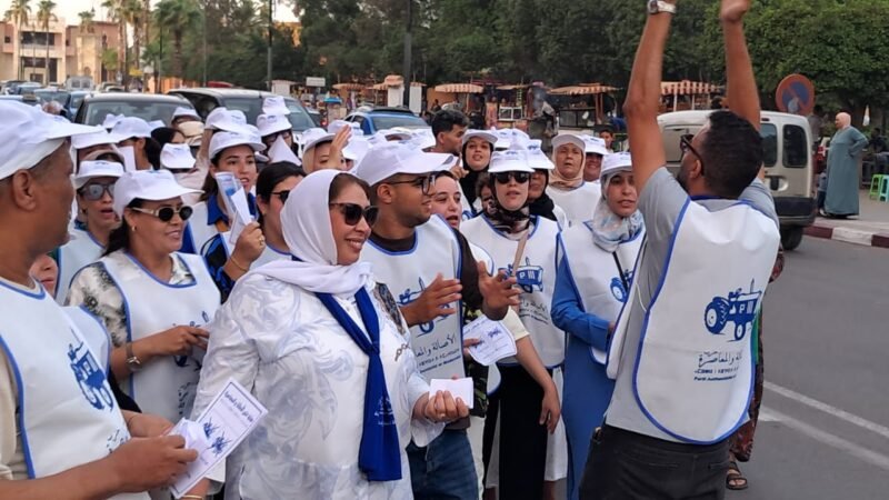 وصيفة اللائحة تقود حملة حزب الأصالة والمعاصة بقلعة السراغنة