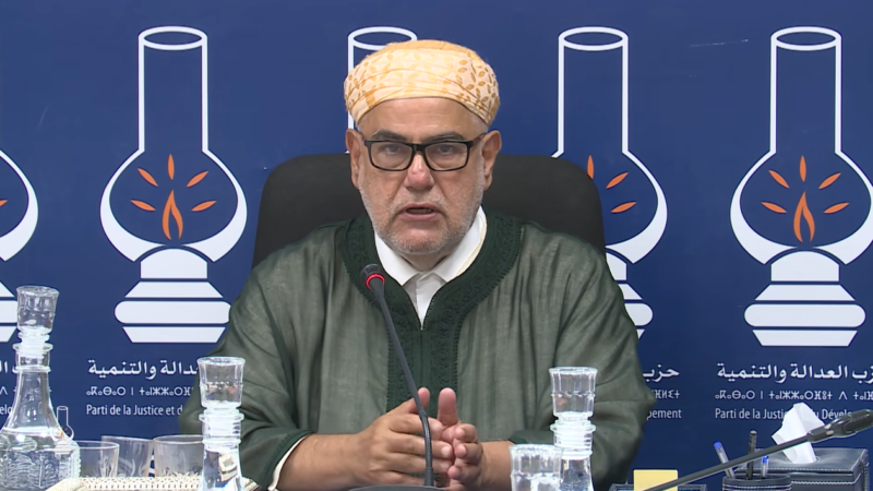 بنكيران يرفض دخول حكومة “البام” ويتوعدها بمعارضة قوية