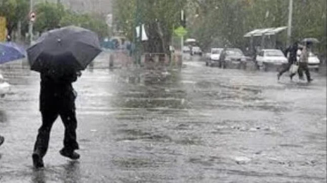 نشرة إنذارية: زخات رعدية وبَرَد ورياح