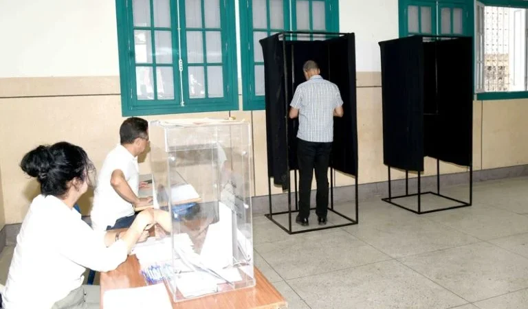 نسبة المشاركة بلغت 28,05% إلى حدود الخامسة مساء