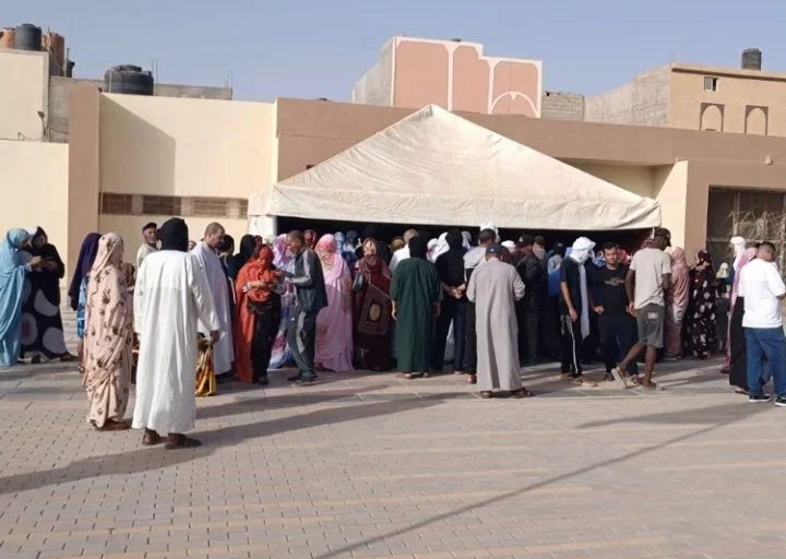 العيون تتصدر التصويت