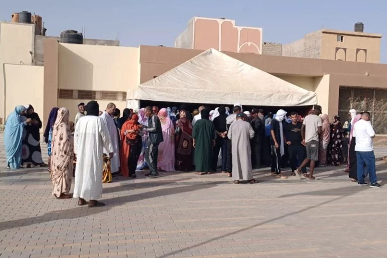العيون تتصدر التصويت