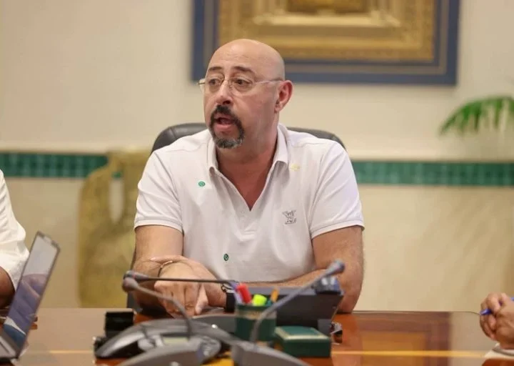 إحالة عمدة طنجة معتقلا على قاضي التحقيق
