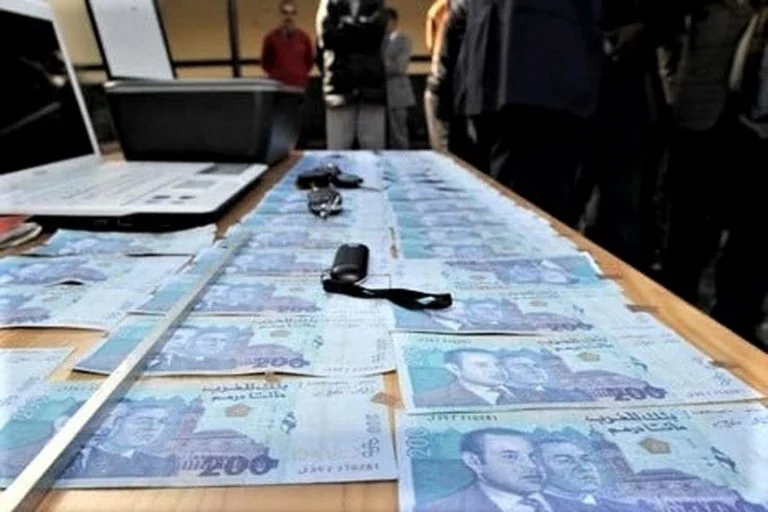 بنك المغرب يضبط أوراقا نقدية مزورة بأكثر من 57 مليون سنتيم