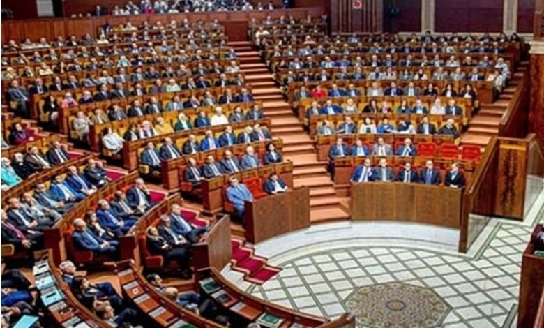 البرلمان يعقد جلسة عمومية مشتركة لتقديم البرنامج الحكومي
