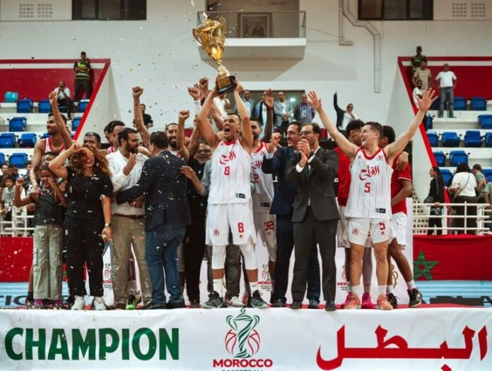 الفتح الرياضي يتوج بأول سوبر مغربي في كرة السلة