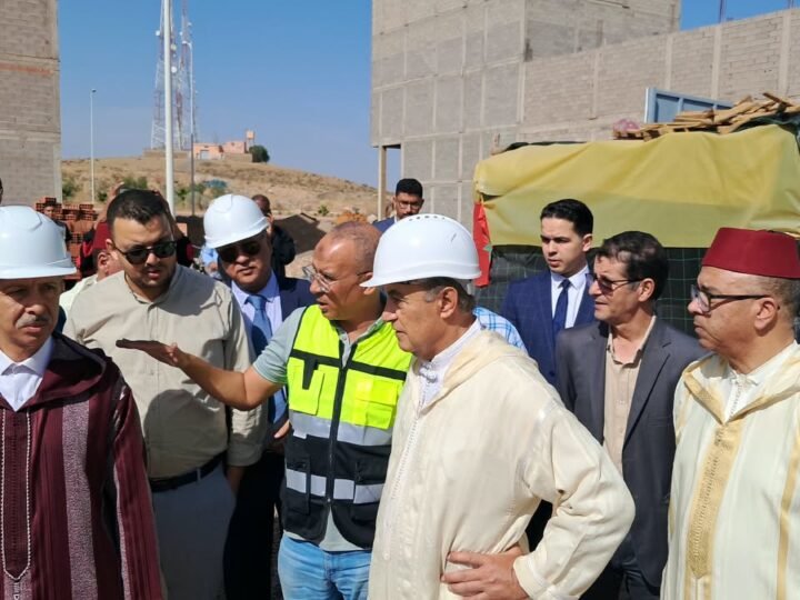 بمناسبة عيد الوحدة..العامل اليزيدي يتفقّد ورش مدرسة بـ760 مليون سنتيم في قلعة السراغنة